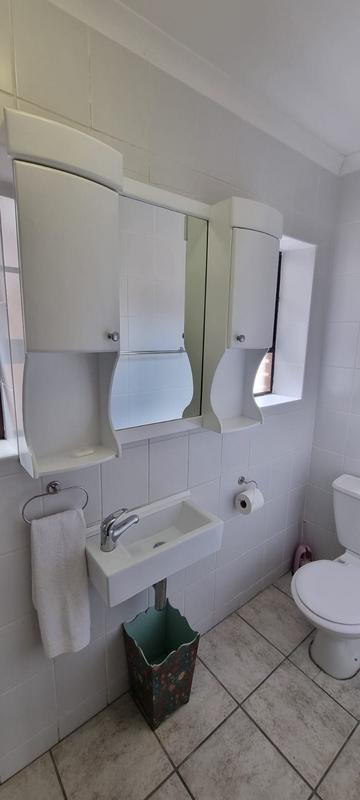 4 Bedroom Property for Sale in Mossel Bay Central Western Cape